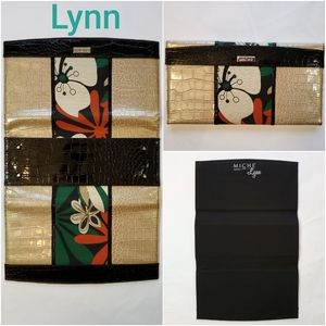 MICHE LYNN CLASSIC MAGNETIC SHELL ONLY